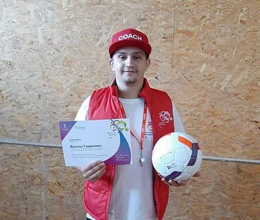 Сільський вчитель фізкультури на Рівненщині отримав нагороду від Кличка