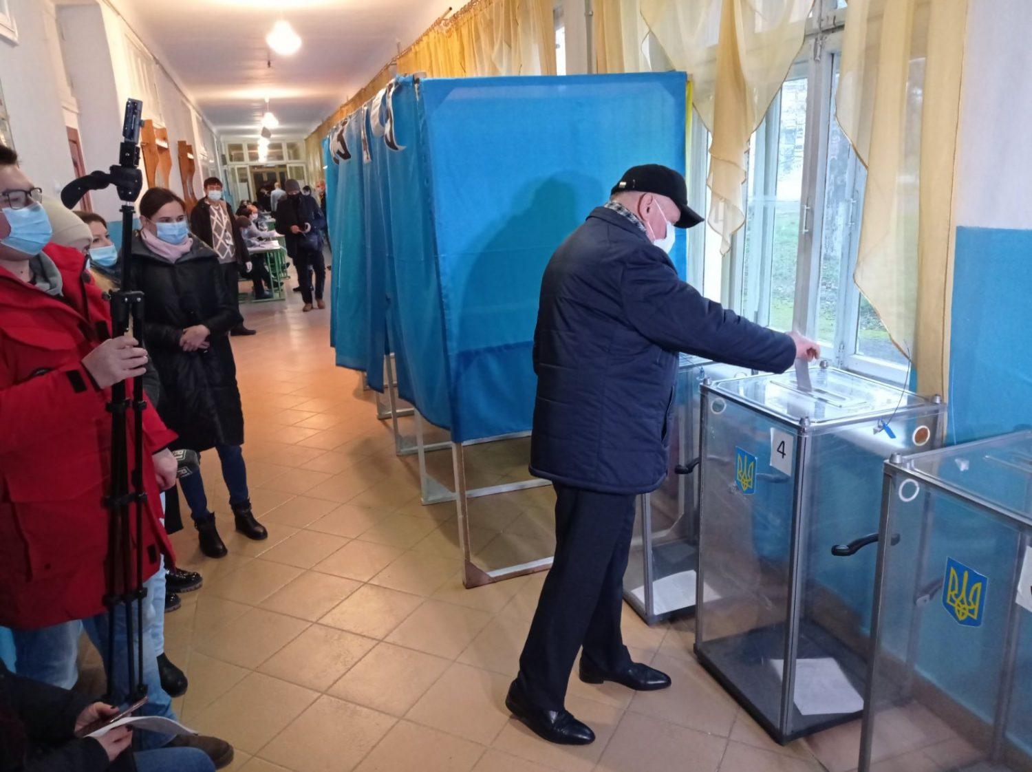 Володимир Хомко вже проголосував за нового голову Рівненської громади