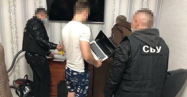 СБУ викрило хакерів, які вкрали відповіді на екзаменаційні білети з електронних систем вишів