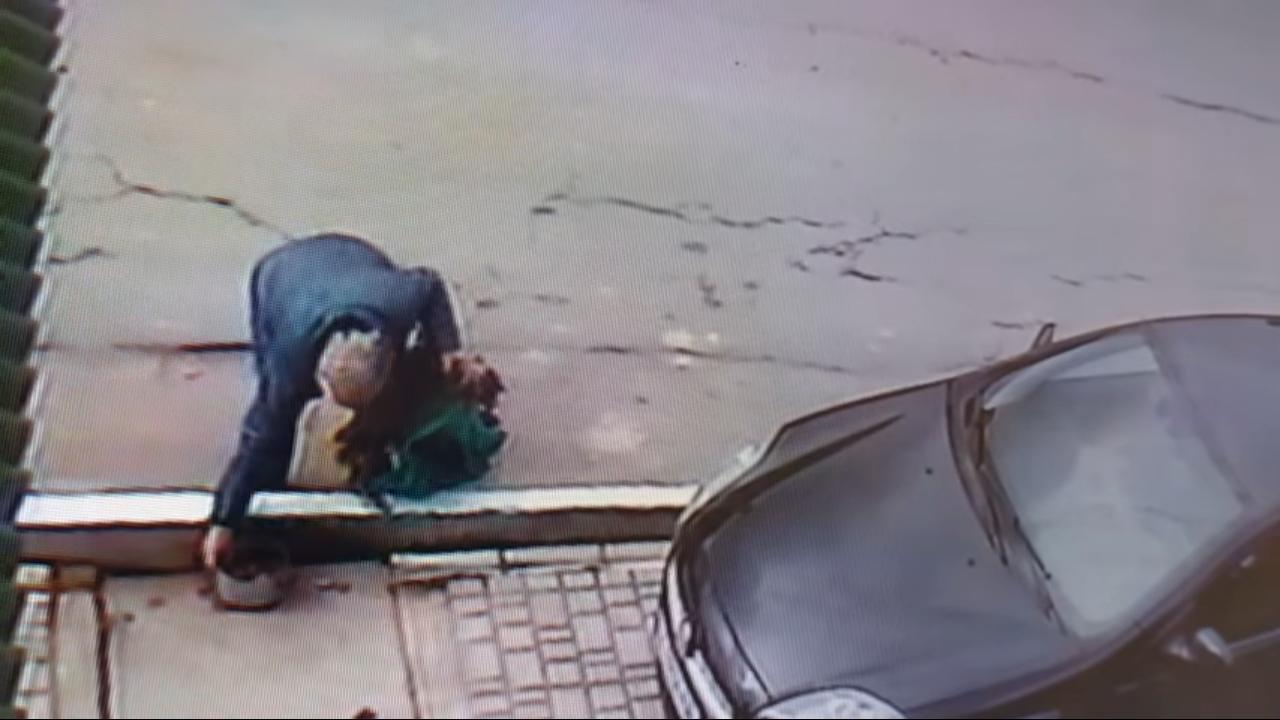 Совість замучила: здолбунівчанка повернула на місце вкрадену каструлю Совість замучила: здолбунівчанка повернула на місце вкрадену каструлю