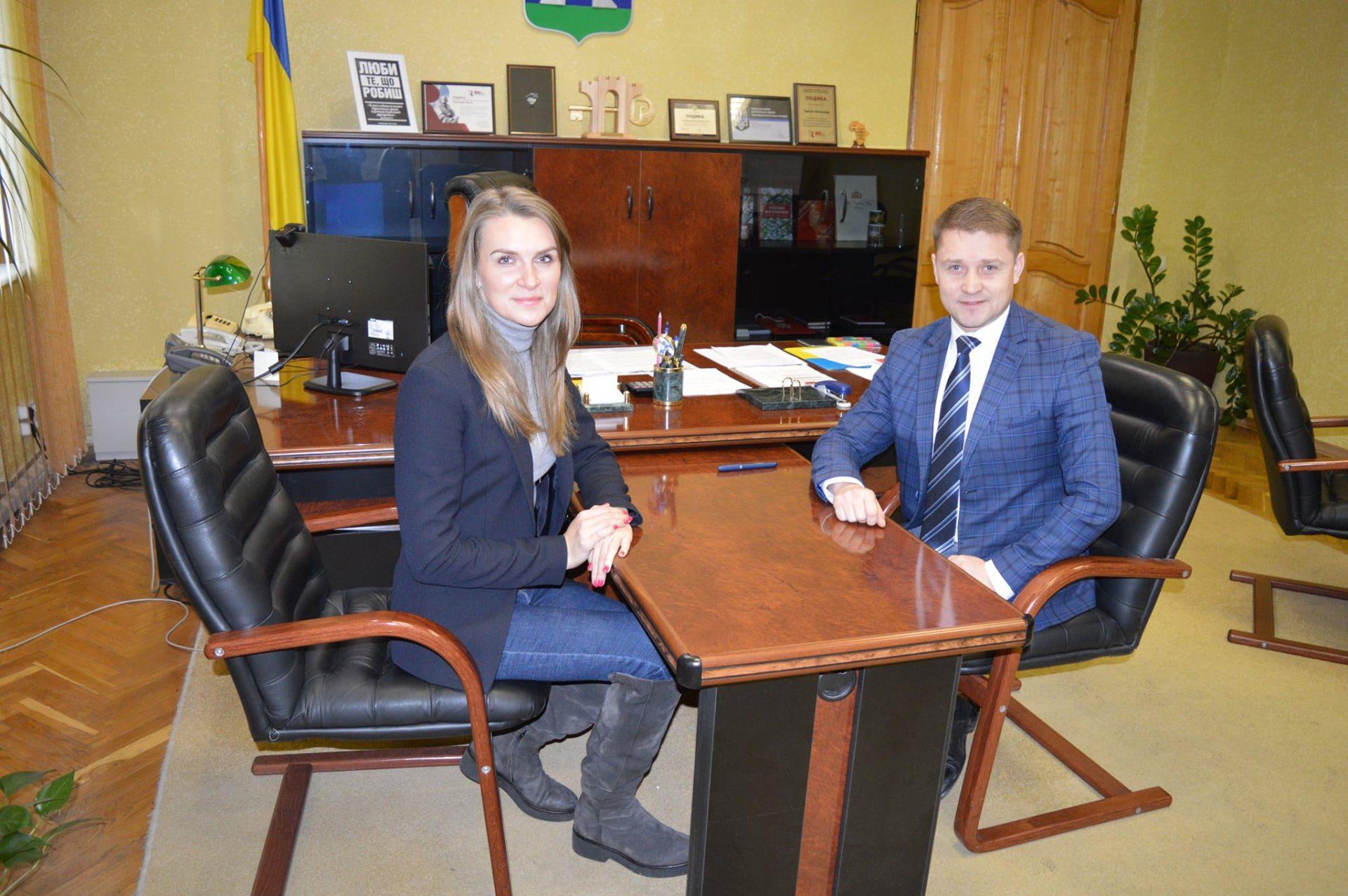 Нардепка від Голосу зустрілася з мером Рівного