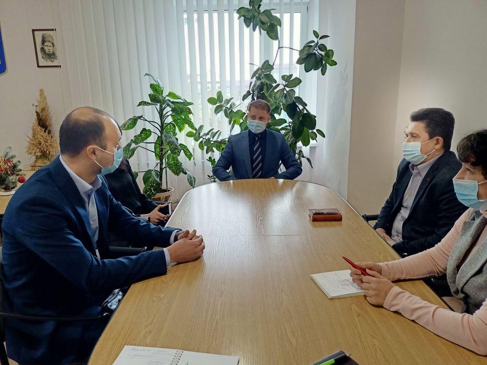 Мер Рівного знайомить своїх заступників із профільними управліннями: черга дійшла і до Ігоря Кречкевича