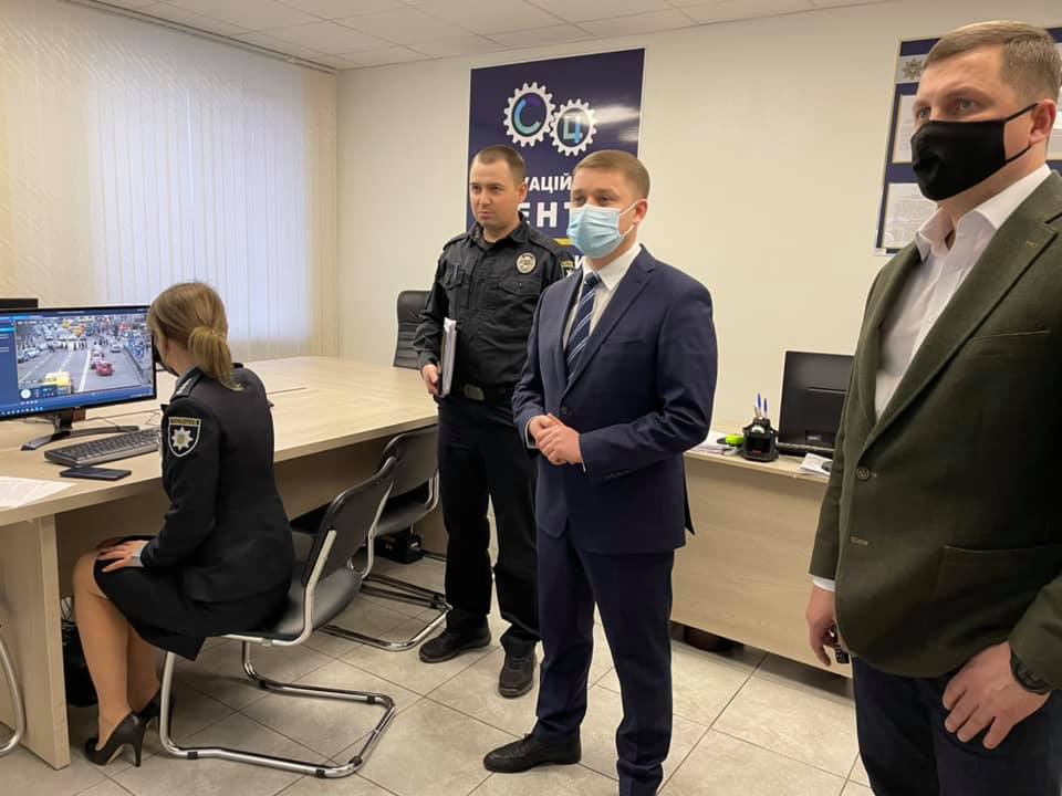 Напередодні Нового року мер Рівного побував у поліції