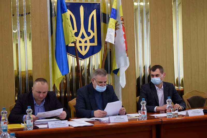 Бюджет Рівненської області на 2021 рік формуватимуть депутати, чиновники та експерти