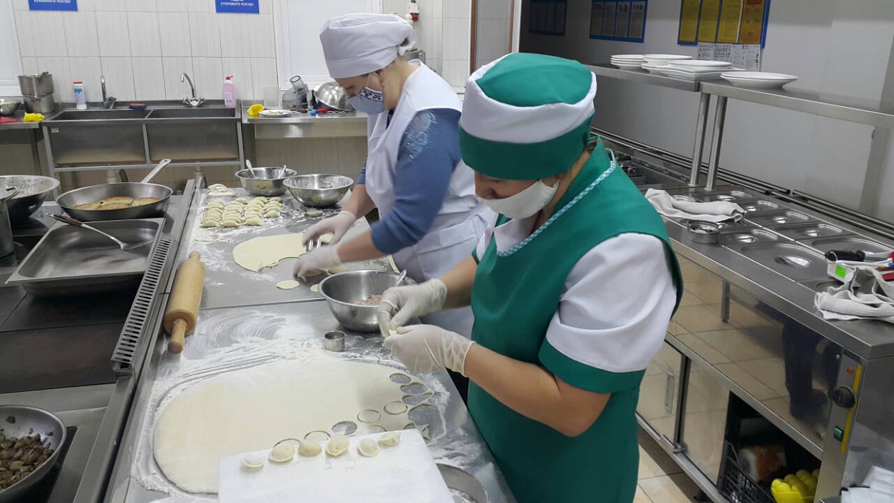 Кухарям-самоучкам із Волині поталанило отримати офіційне визнання у Рівному