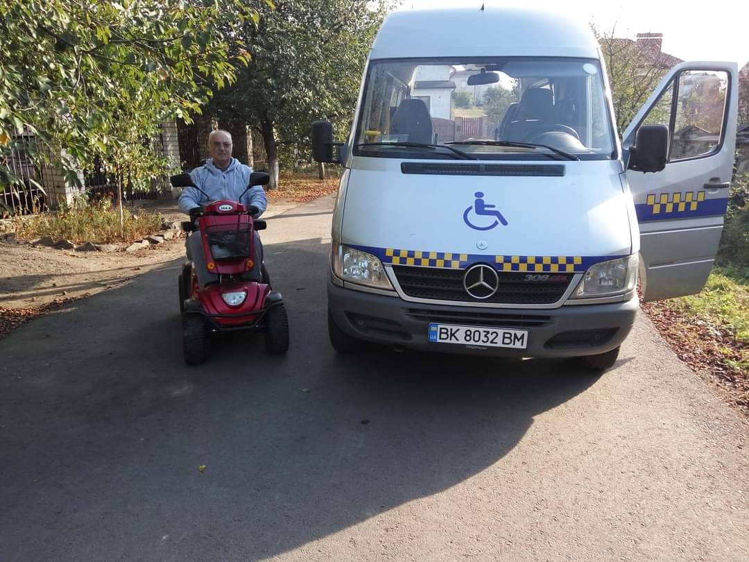 “Інватаксі” у Рівному змінило номер телефону