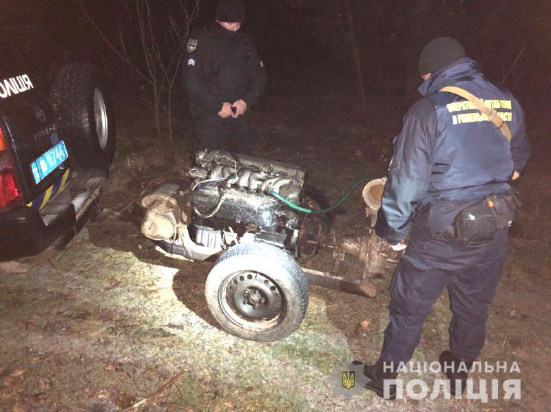 На Рівненщині поліцейські під час рейдів у північних районах вилучили 78 мотопомп