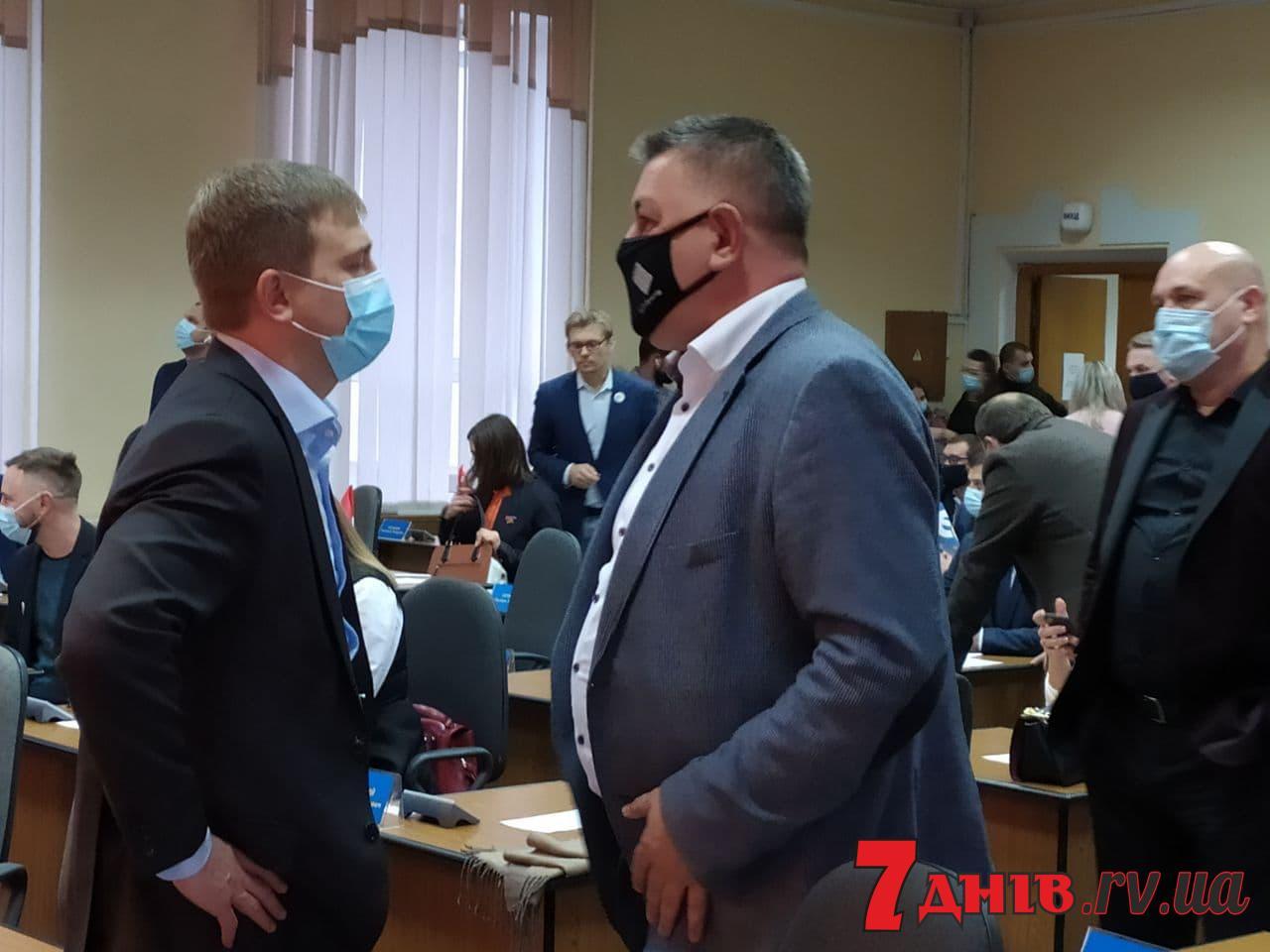 Сталося перше непорозуміння між депутатами Рівнеради