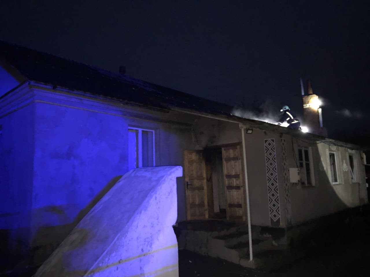До ліквідації пожежі на Радивилівщині було залучено сім рятувальників