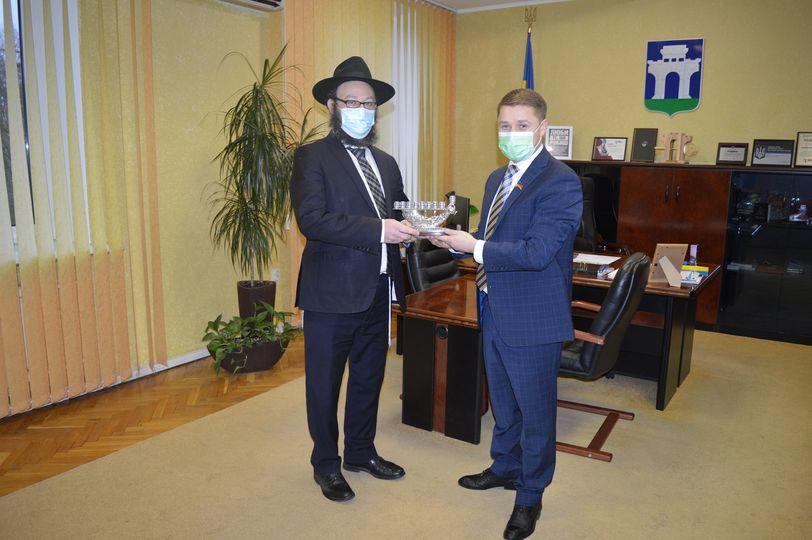 Міський голова Рівного пообіцяв підтримку єврейській громаді