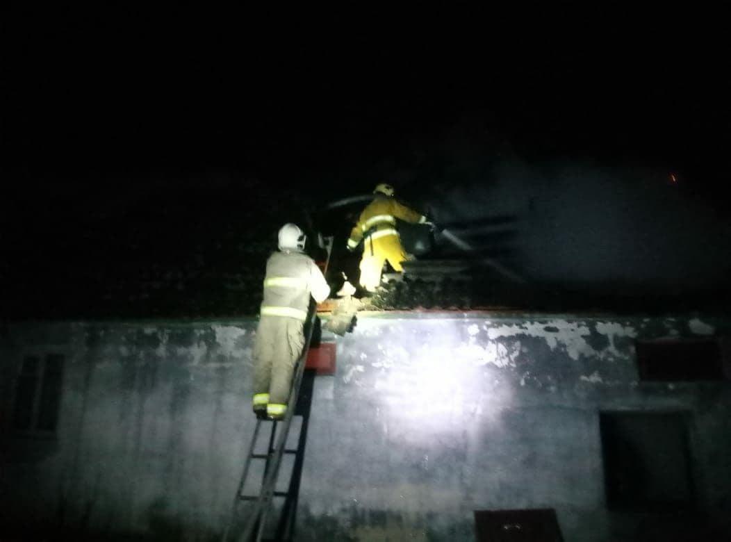 Степанські рятувальники ліквідували пожежу у приватному господарстві
