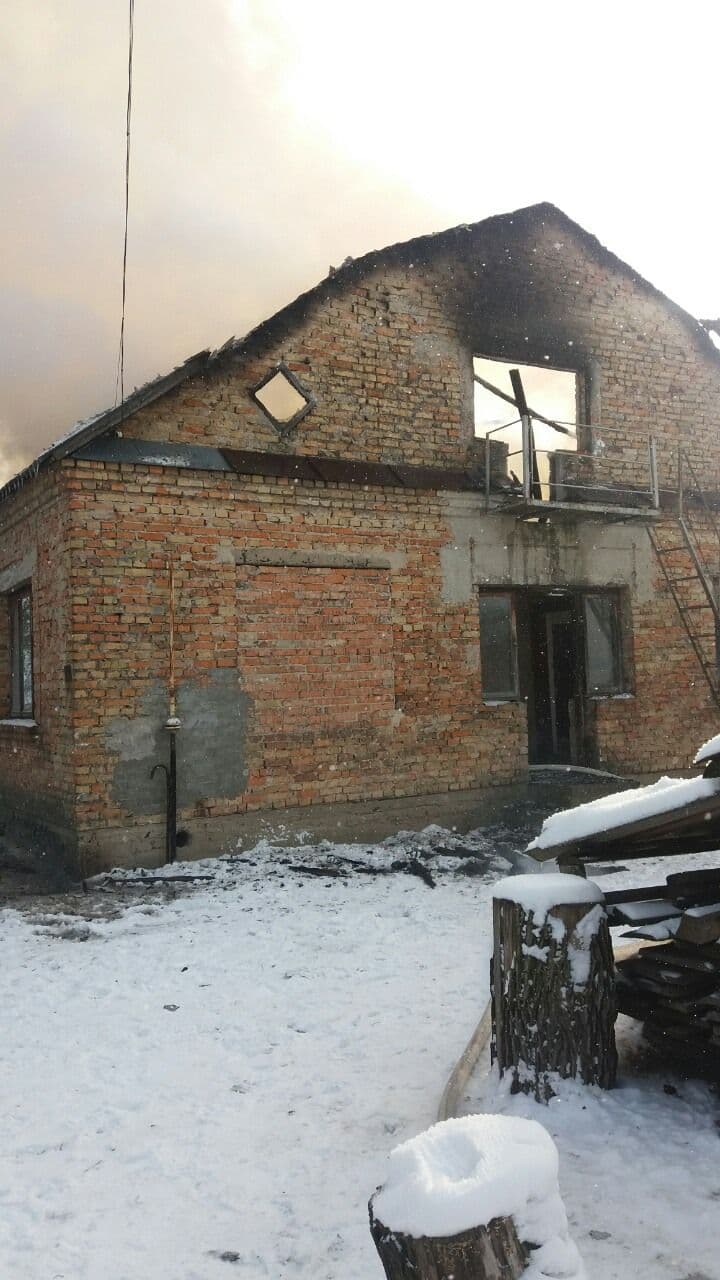 У Тучині горів будинок