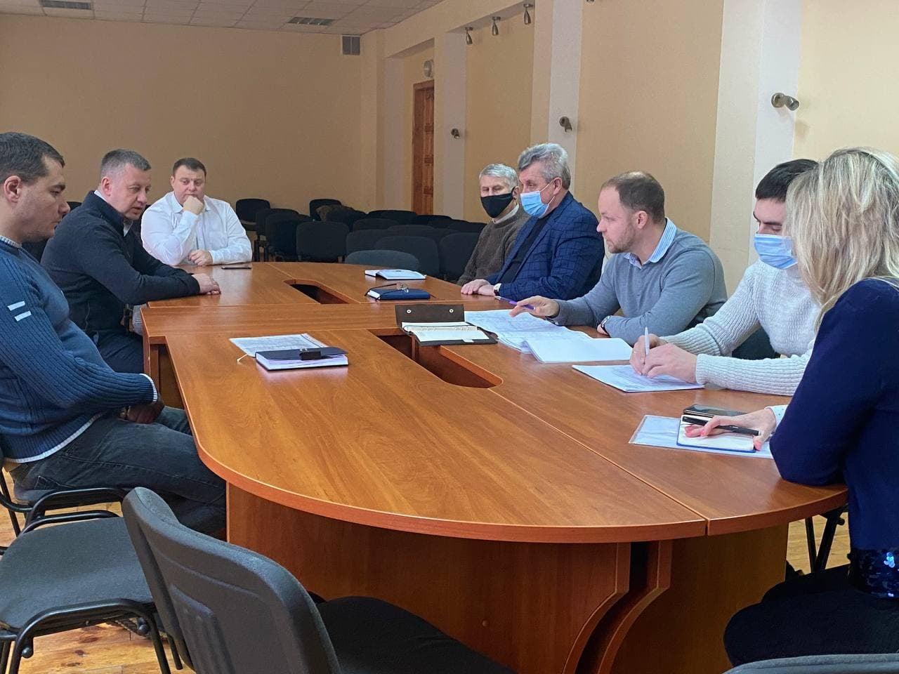Комунальники разом із депутатами вирішували як усунути підтоплення двох вулиць Рівного