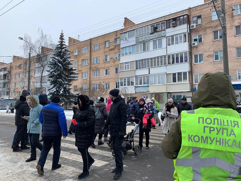 В Рівному сьогодні люди перекрили дорогу