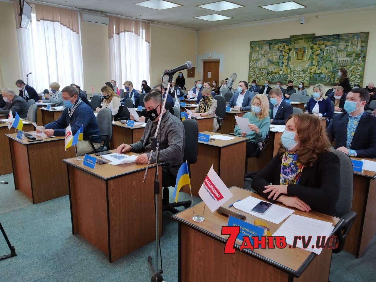 У Рівнераді нові депутати