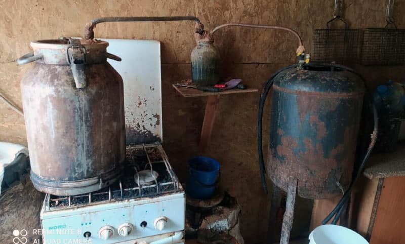 На Рівненщині поліція закликає громадян долучитися до боротьби з самогоноварінням