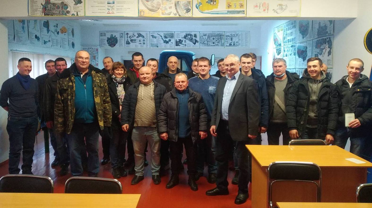 На Рівненщині жінка стала кваліфікованим трактористом