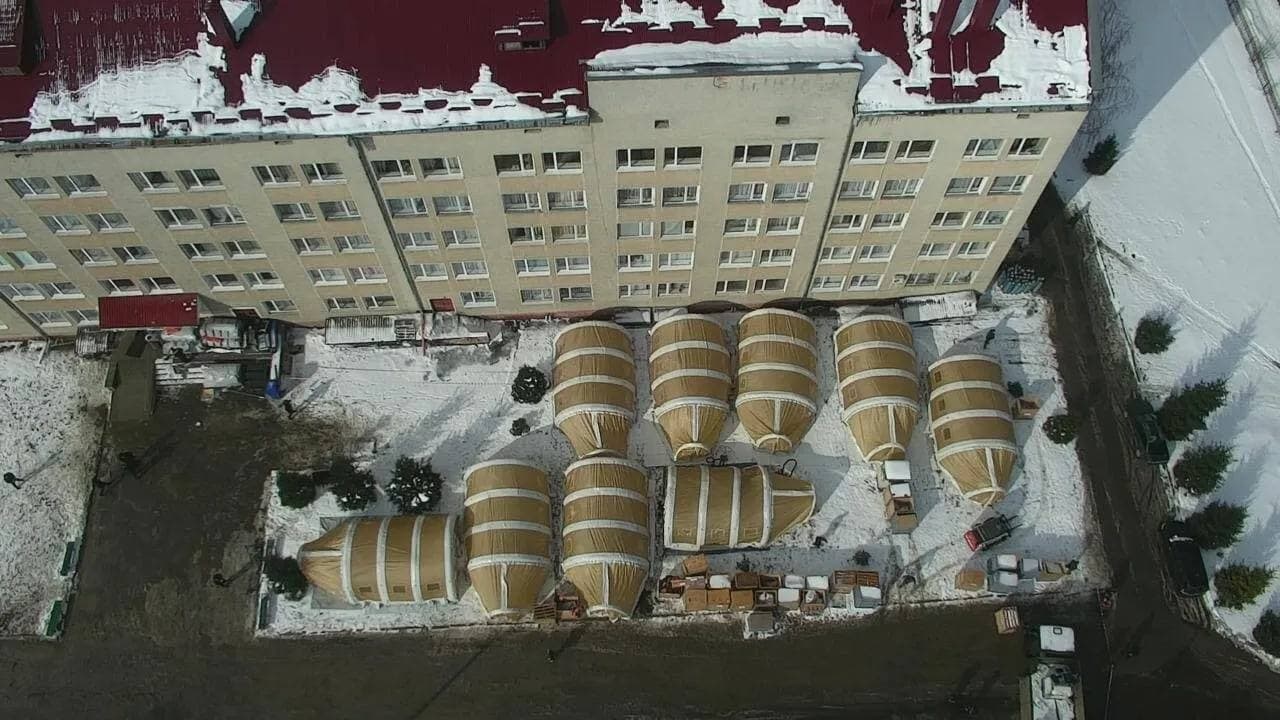 В Івано-Франківську розгортають мобільний госпіталь через COVID-19