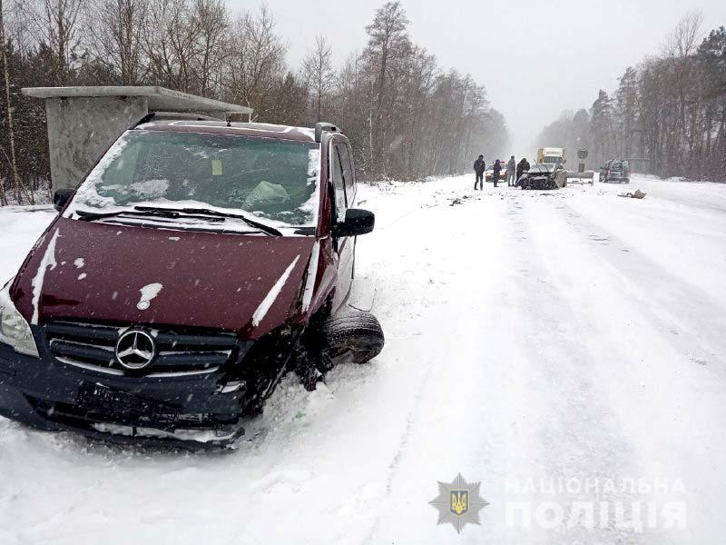 На Рівненщині в ДТП травмувалося троє людей