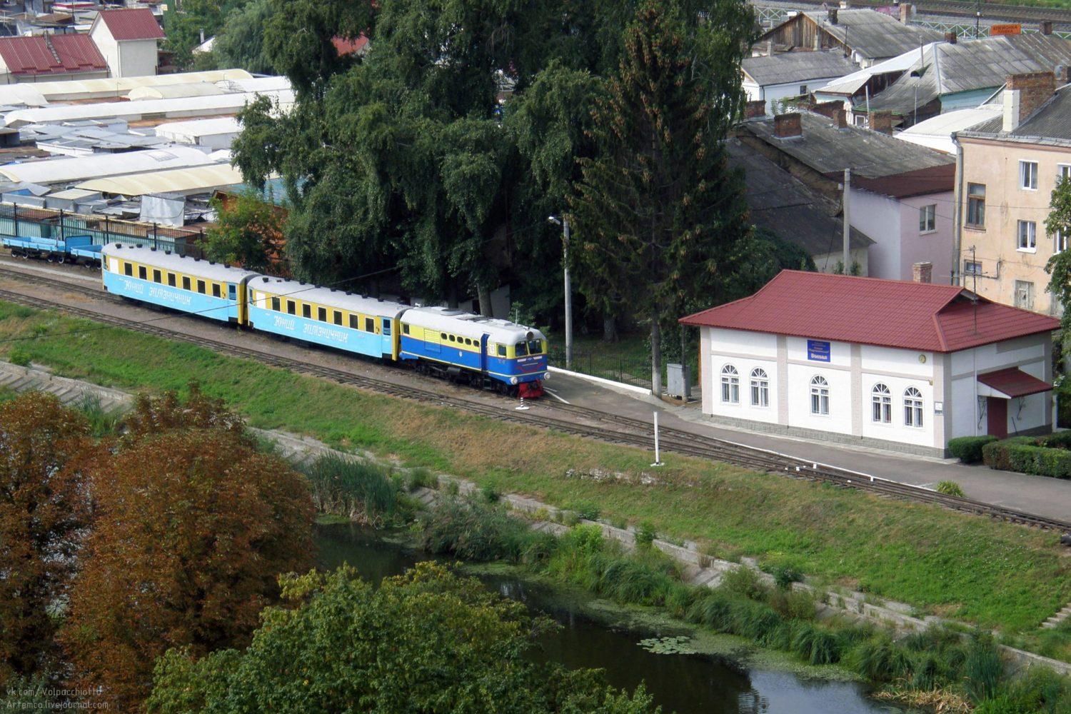 Близько 14 млрд грн інвестують у оновлення залізниці у 2021 році