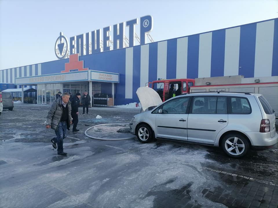 горів_автомобіль