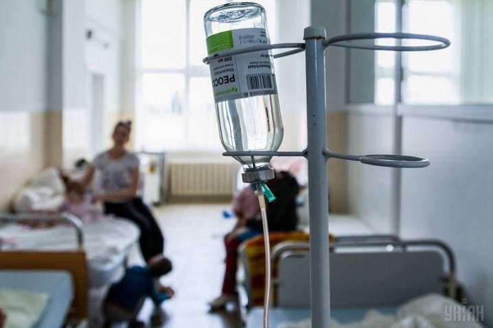 У Франківській обласній клінічній інфекційній лікарні бракує медиків