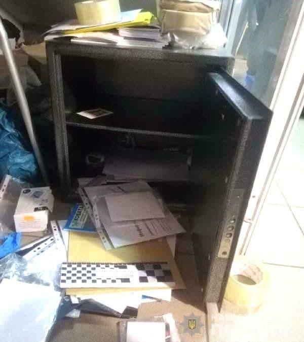 Поліцейські Костополя повідомили про підозру рецидивісту. Чоловік звільнився із в’язниці та вчинив чергову крадіжку
