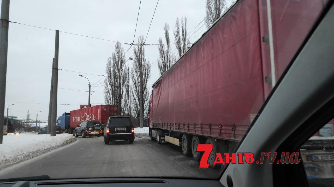 рівне_дорога