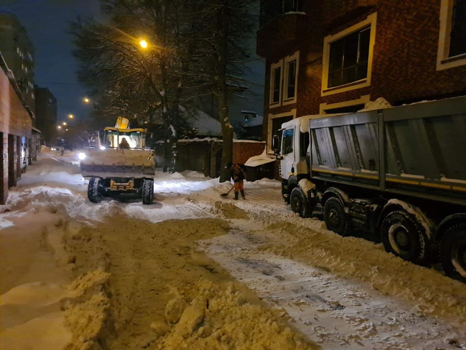 Ніч для рівненських комунальних служб видалася непростою