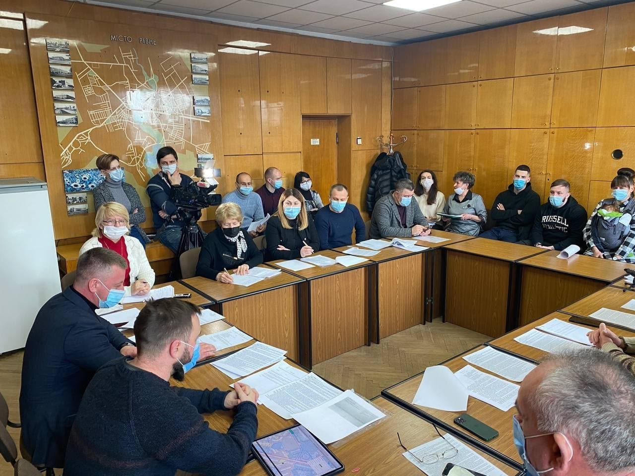 Міська влада взялася довести, що здатна захистити інтереси рівнян (+ Відео)