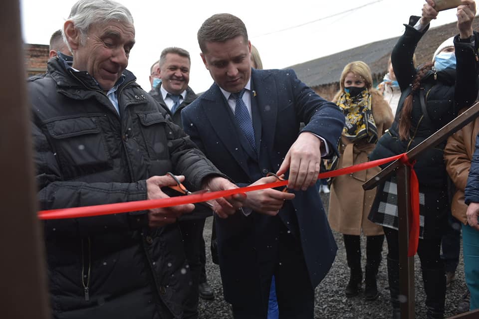 У Рівненській лікарні відкрили найбільшу в Україні кисневу станцію