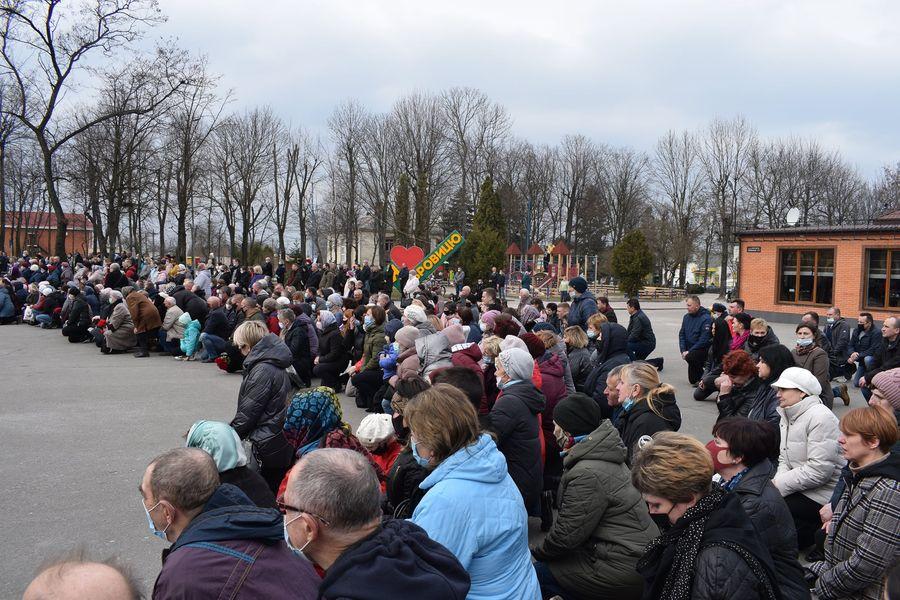 На Рівненщині попрощалися з загиблим на Сході військовим