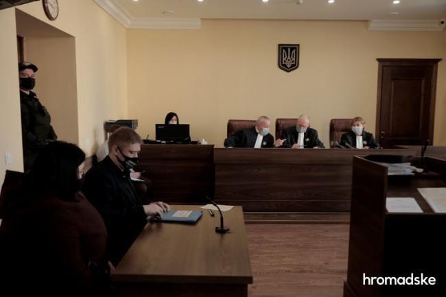 У Рівному школяра якого засудили за збут канабісу суд відпустив з-під варти