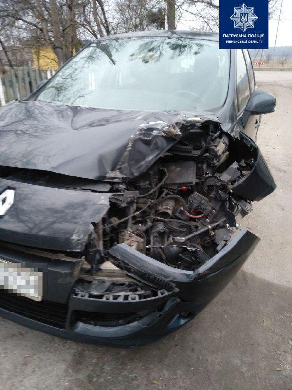 ​​Патрульні розшукали водія, який у нетверезому стані вчинив ДТП та залишив місце події