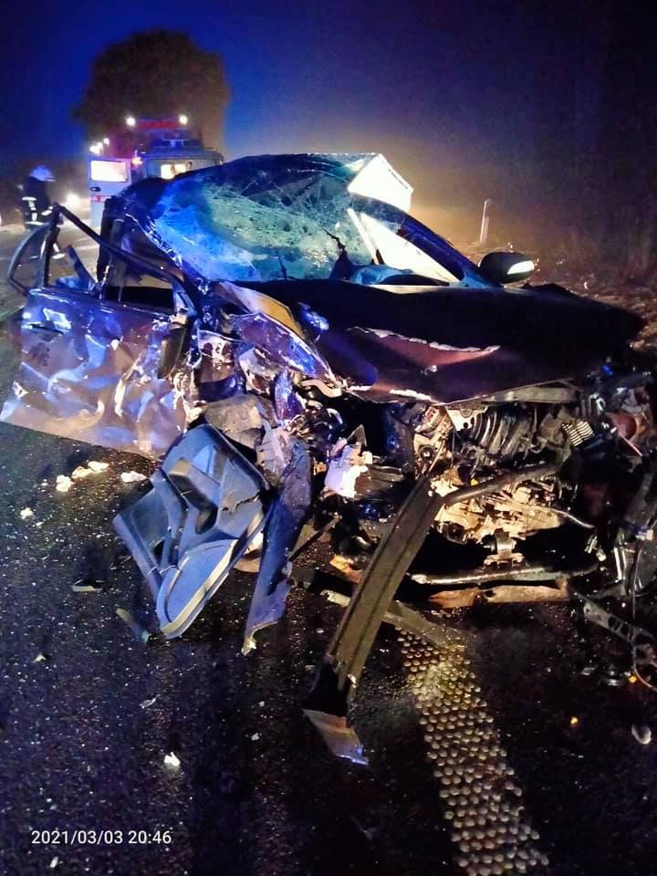 У Рівненському районі внаслідок ДТП загинув пасажир легковика