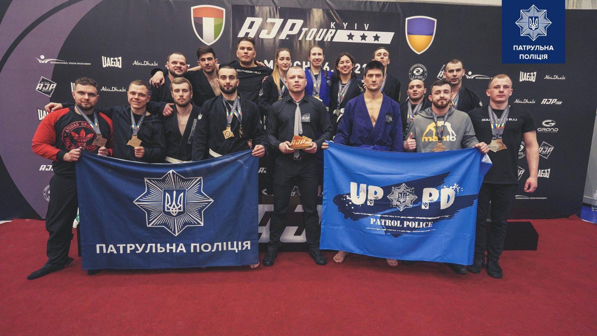 Поліцейські Рівненщини завоювали срібло у міжнародному турнірі з джиу-джитсу