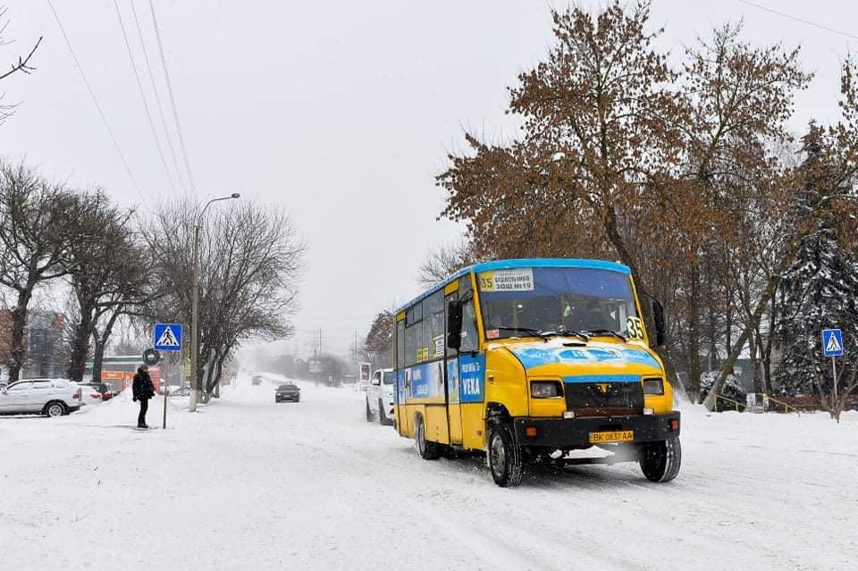 Ще одного рівненського перевізника викликають на «серйозну розмову»