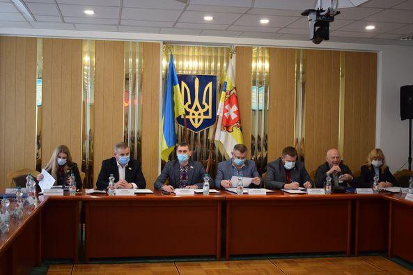 На сесію обласної ради виноситься понад 70 питань