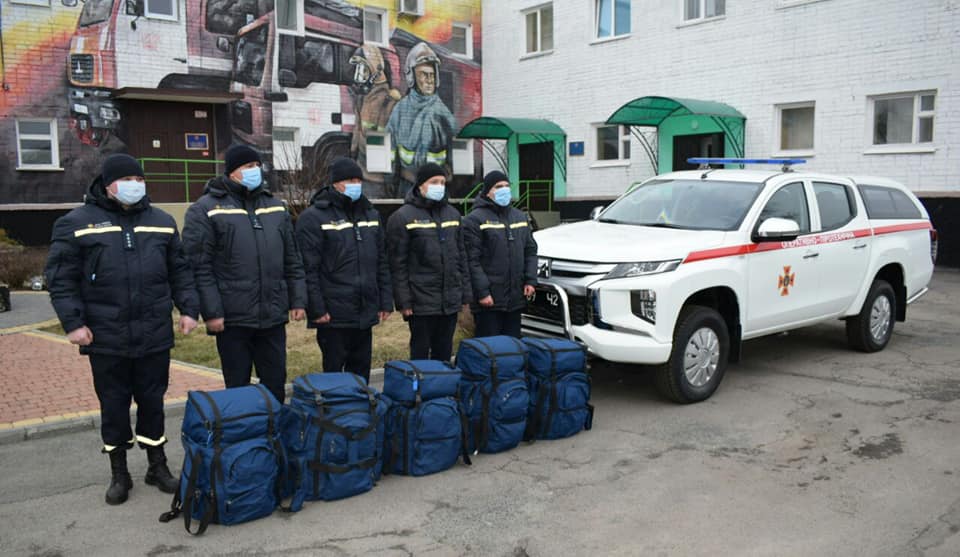 Піротехніки Рівненщини поїхали на схід очищати території від вибухівки