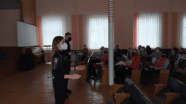 Патрульні провели майстер-клас для освітян міста