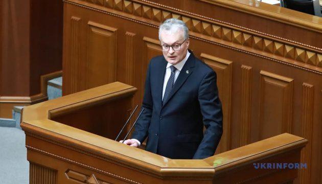 У Верховній Раді президент Литви виступив українською мовою