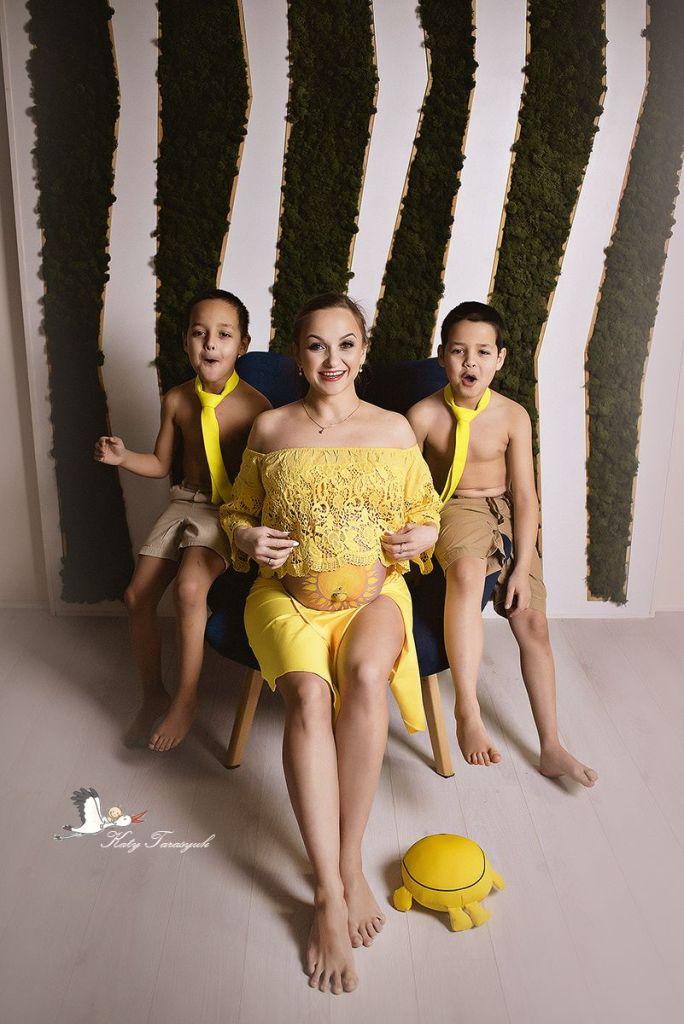Вагітні рівнянки перетворилися на фотомоделей (ФОТО)