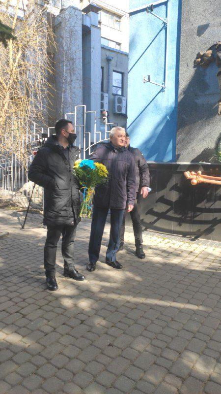 У Рівному вшанували пам&#8217;ять великого українця В&#8217;ячеслава Чорновола (ФОТО)