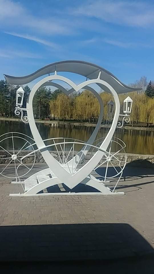 Улюблену фотозону рівнян відреставровано