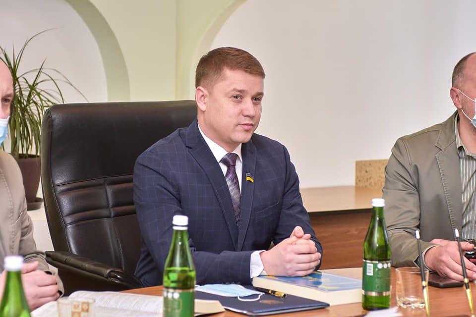 Третяк