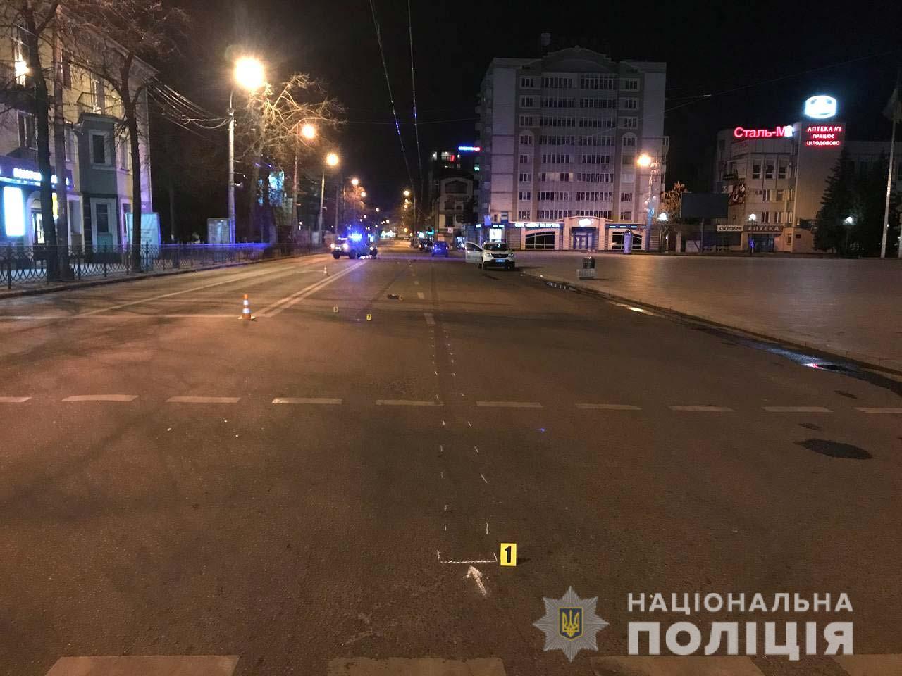 В центрі Рівного під колесами автівки загинув пішохід 