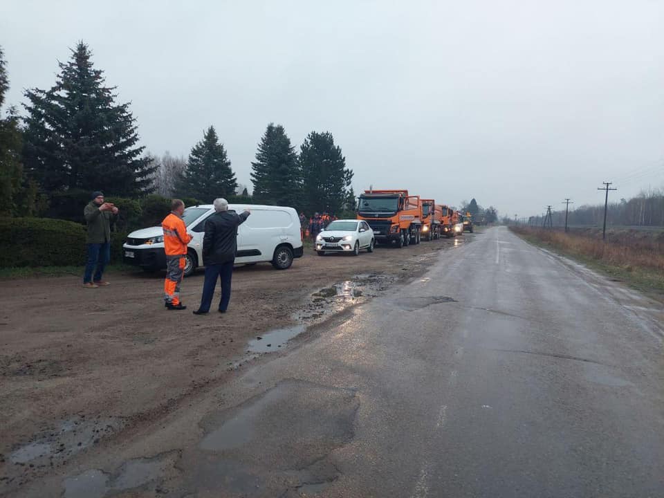 На півночі Рівненщини відновлюють 3,5 км державної дороги