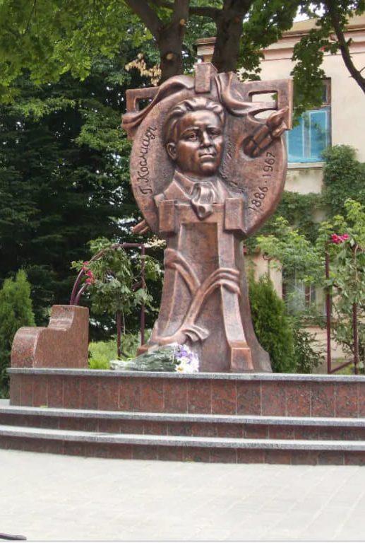 Рівняни можуть залишитися без пам’ятного знаку Георгію Косміаді