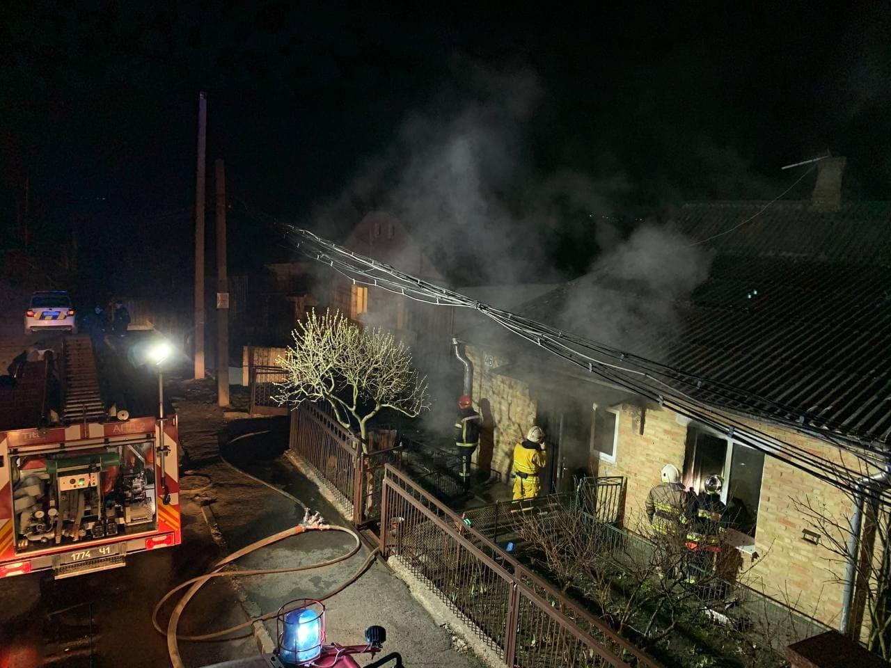 У Рівному вогнеборці ліквідували пожежу у приватному господарстві У Рівному вогнеборці ліквідували пожежу у приватному господарстві