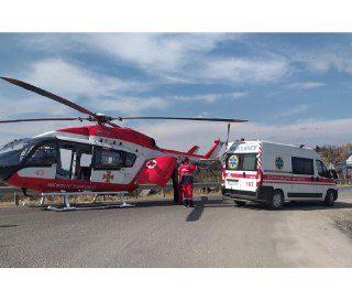 Рятувальники доправили пацієнтку із гірського району Львівщини до лікарні вертольотом Рятувальники доправили пацієнтку із гірського району Львівщини до лікарні вертольотом